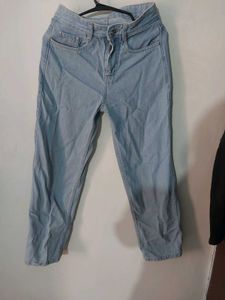 Light Wash High Waisted Jeans