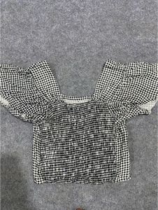 Gingham crop top