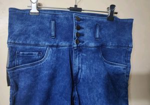 Tokyo Talkies Women's Casual Jean's . New With Tag
