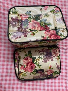 Vintage Floral Cosmetic Bag