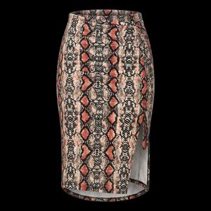 Stylish Snake Print Skirt
