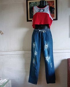 Distressed Wide Leg Jeans