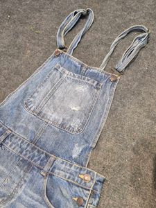 Bershka Distressed Denim Short Dungarees / Shortal