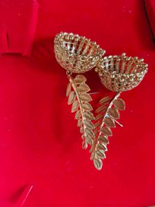 Elegant Gold Plated  Leaf Jhumka Earrings