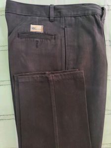 New Men Trouser, Walls Br Of Oman, 30" Waist, 43"