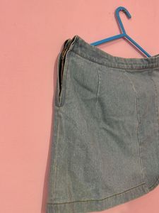 Denim mini skirt