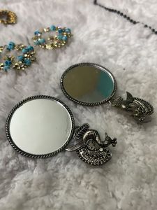 Fashionable Necklace and Earring Set
