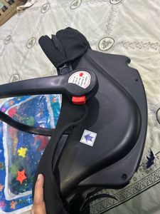 Baby Carrycot Cum Car Seat
