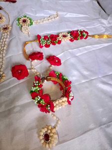 Floral Jewellery Set for Haldi/Mehendi/ baby showe