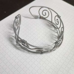 Artisan Wire Wrapped Bracelet 🌀