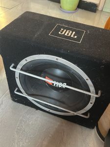 JBL Subwoofer - Great Sound! CAR SPEAKER