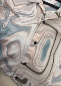 Men's Abstract Print Button-Up Shirt