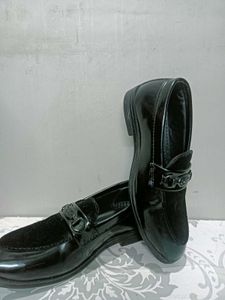 formal shoes
