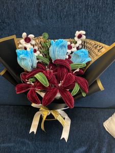 Crocheted Flower Bouquet with Lights
