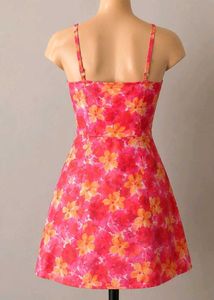 SALE 💰 Pink Floral Slip Dress 🌸
