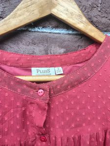 Chic Tiered Blouse with Dot Pattern