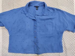 Deal Jeans -  Half Sleeve Crop Shirt.