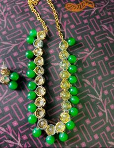 Elegant Green Pearl &amp; Crystal Necklace Set