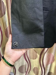 Men's Black Blazer with Tie