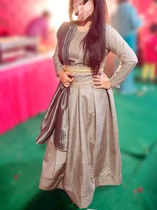 Skirt top set with dupatta