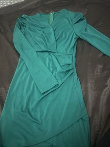 Elegant Green Long Sleeve Dress