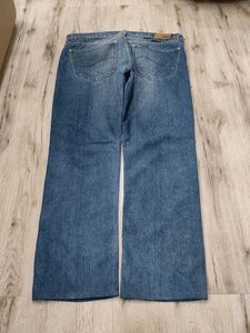 Ma5740 Lee jeans waist 36 inches