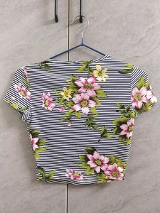 floral design crop top