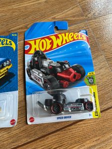 Hotwheels 4cars Combo