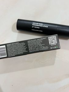 SUGAR Ace of Face Foundation Stick