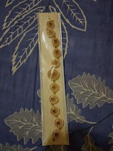 Colourful Gold Mathapatti