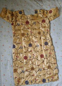 Embroidered Kurta Top