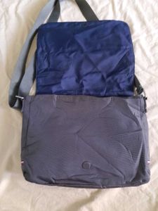 Tommy Hilfiger Messenger Bag