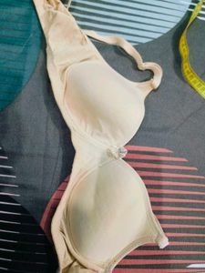 Nude B32