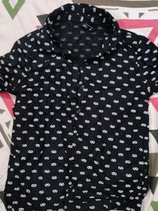Rio Women Printed Black Loose Fit Shirt