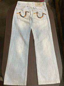 TRUE RELIGION JEANS