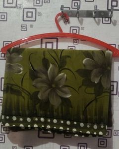 Elegant Floral Print Saree
