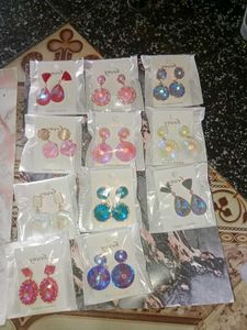 Fashionable Jhumka Earrings Set