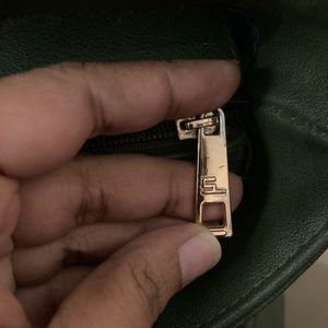 Stylish Green Tote Bag with Tan Accents