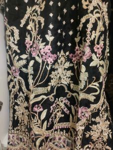 ,😍😍Original pakistani black suit set