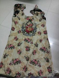 Beautiful Floral Print Kurta set