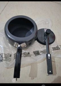 Bajaj Majesty Pressure Cooker