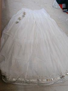 Elegant White Ethnic Skirt