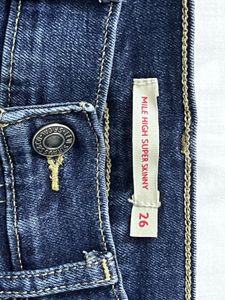 Levi's Dark Wash Denim Jeans