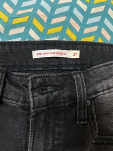 Levi's High-Waisted Flare Jeans