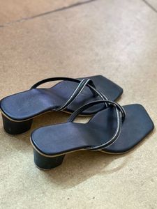 Chic Black Square Toe Block Heels