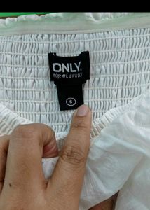 ONLY LUXURY Top