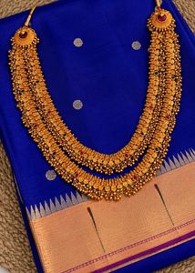 Elegant Gold Toned Necklace Set