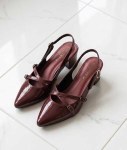 burgundy kitten heels ❤️‍🔥