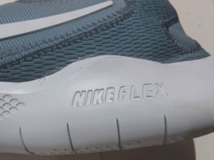 Nike Men Casual Shoes. Unused. No Coins