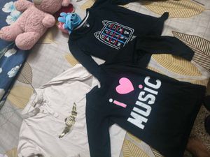 Bundle of 3 T-Shirts and lower for 6-8 years